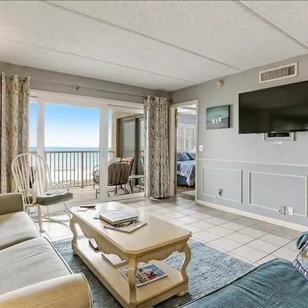 Villa Amelia By The Sea